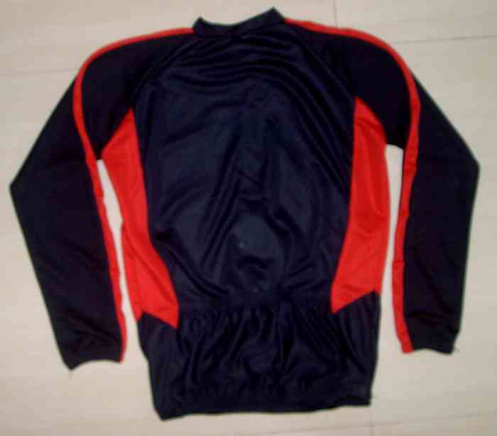 jersey sepeda lengan panjang hitam merah
