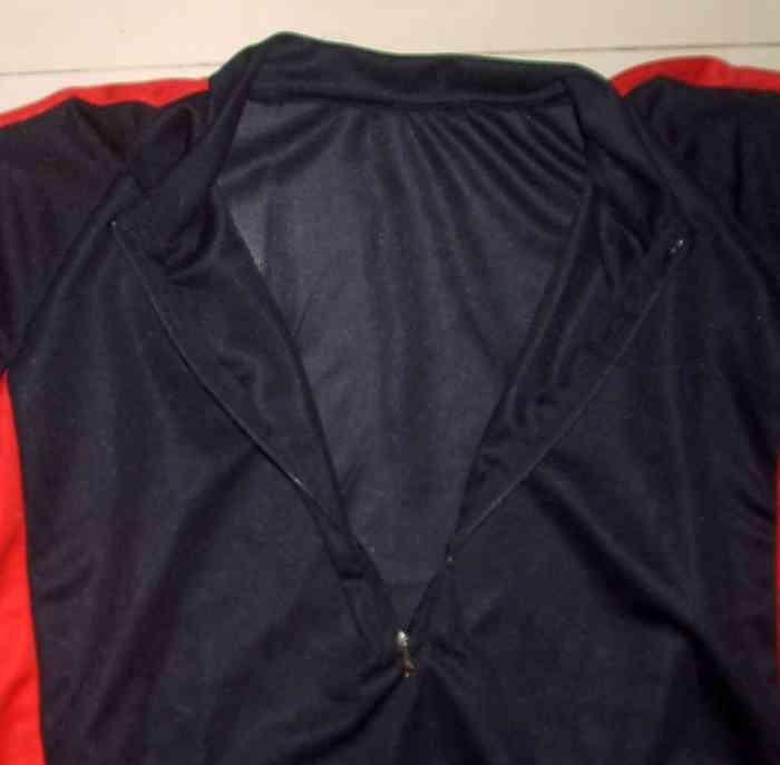 jersey sepeda lengan panjang hitam merah