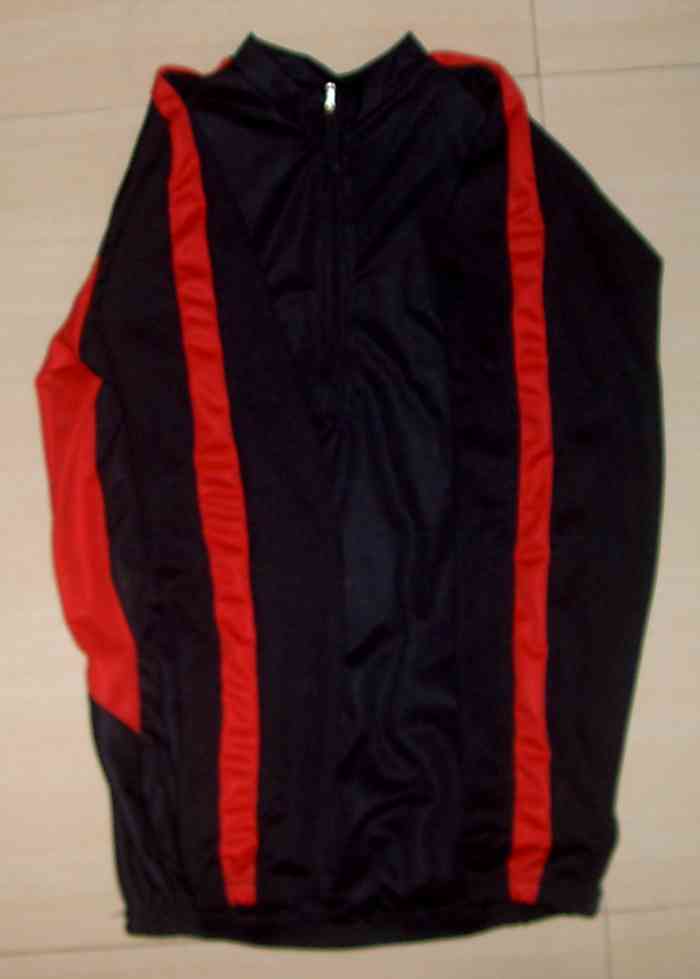 jersey sepeda lengan panjang hitam merah