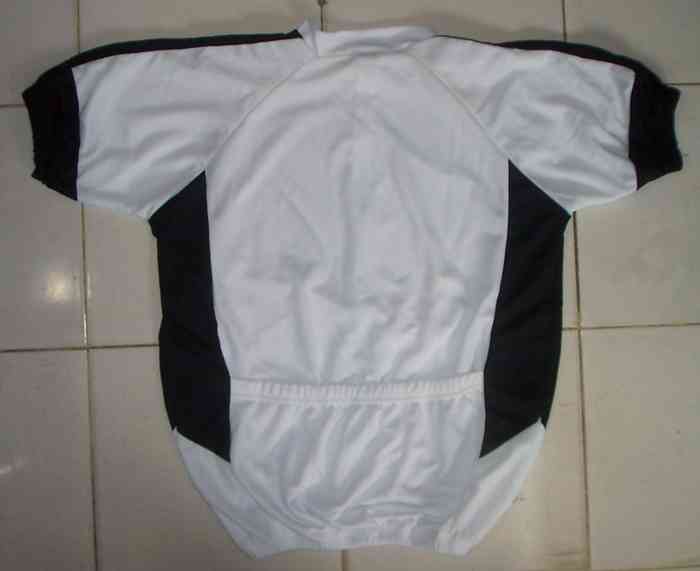 jersey sepeda putih hitam