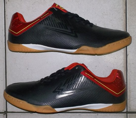 sepatu futsal original murah