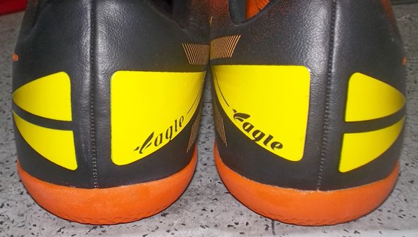 jual sepatu futsal