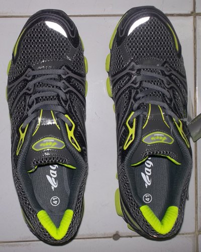 jual sepatu lari