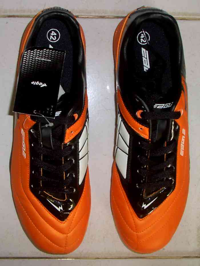 sepatu futsal original murah oren