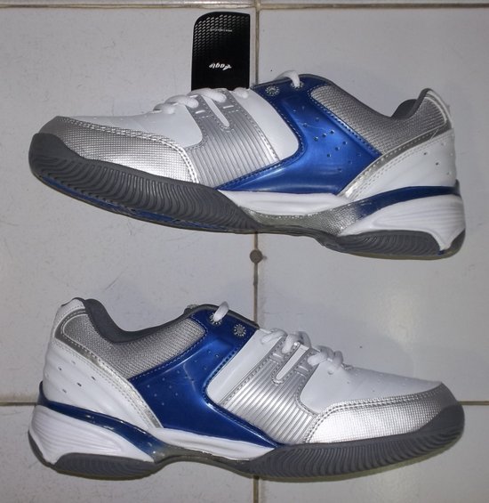 jual sepatu tenis