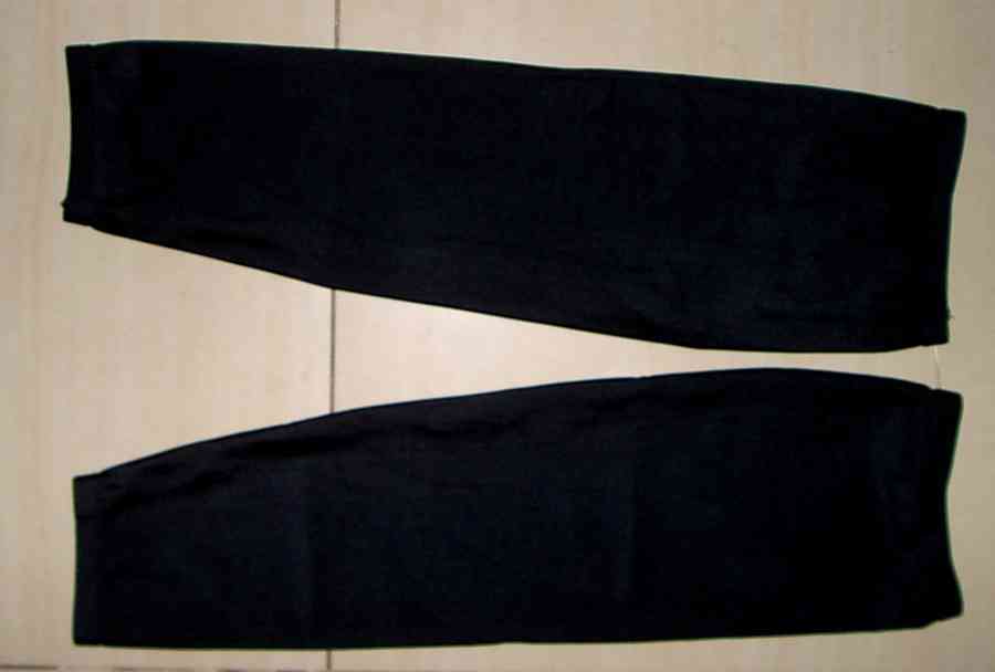 sarung lengan / kaos tangan sepeda hitam